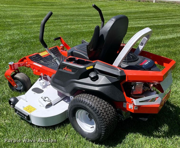 image for item LY9571 Ariens Ikon XD52  ZTR lawn mower