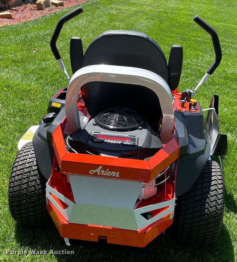 image for item LY9572 Ariens Ikon XD52  ZTR lawn mower