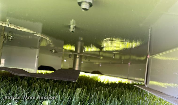 image for item LY9572 Ariens Ikon XD52  ZTR lawn mower