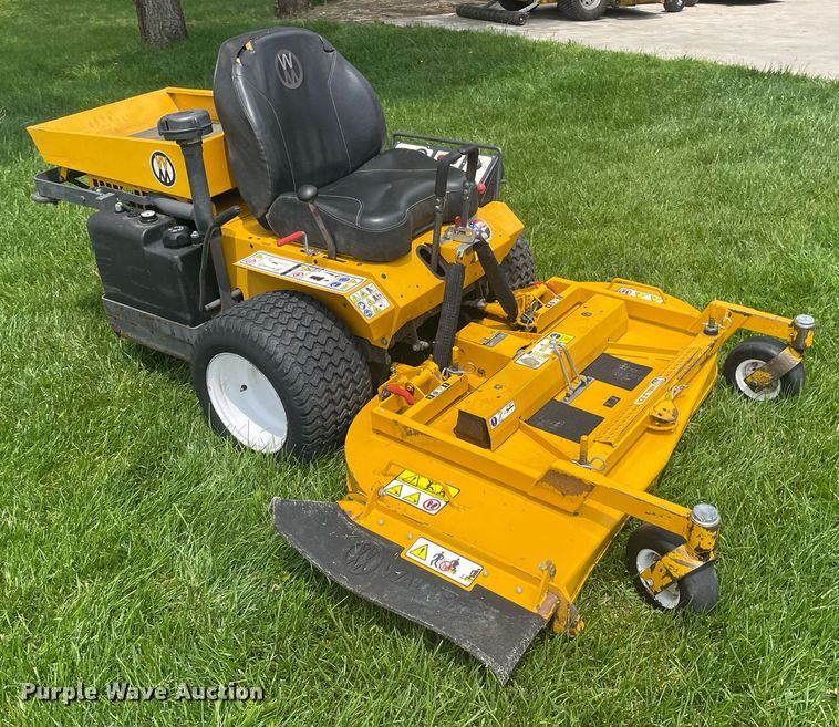 image for item LY9686 Walker MT23-16  ZTR lawn mower