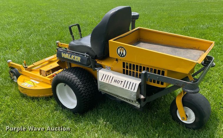 image for item LY9686 Walker MT23-16  ZTR lawn mower