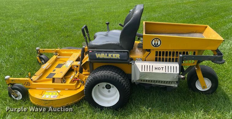 image for item LY9686 Walker MT23-16  ZTR lawn mower
