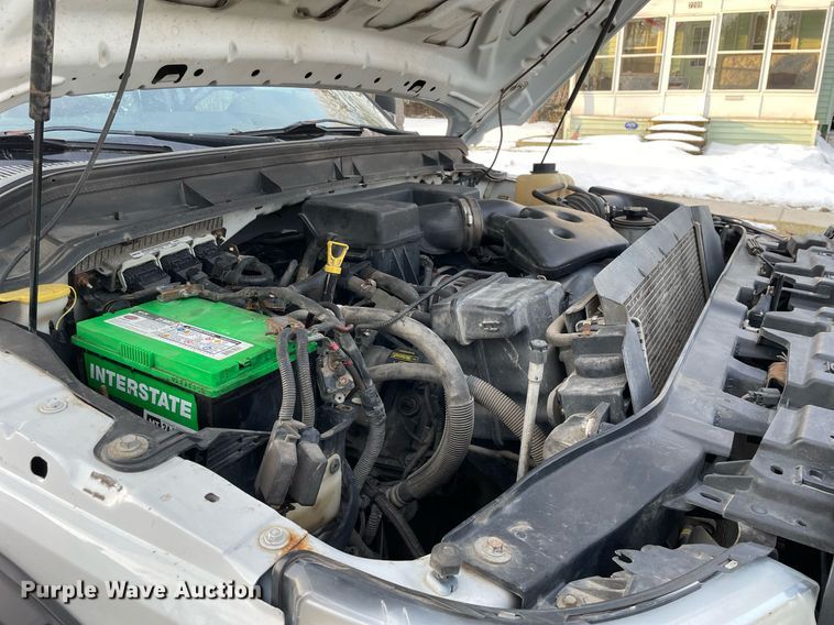 image for item MB9026 2011 Ford F350 Super Duty XL  Crew Cab pickup truck