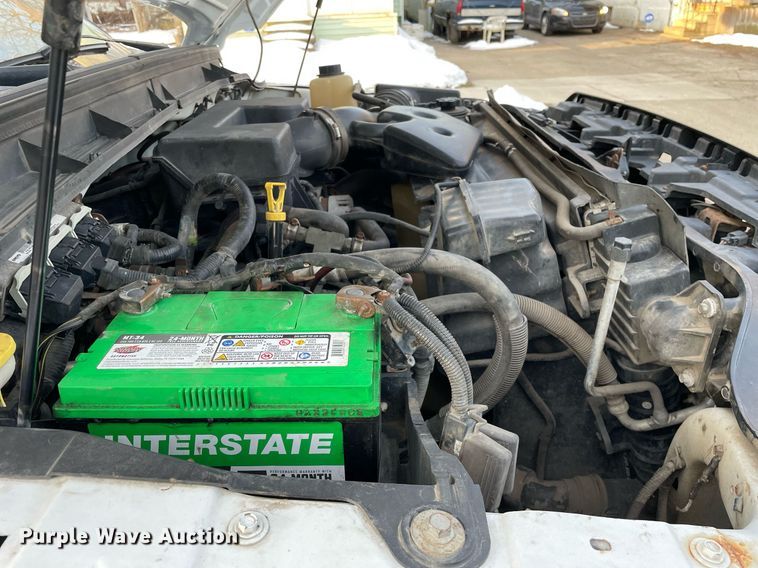 image for item MB9026 2011 Ford F350 Super Duty XL  Crew Cab pickup truck