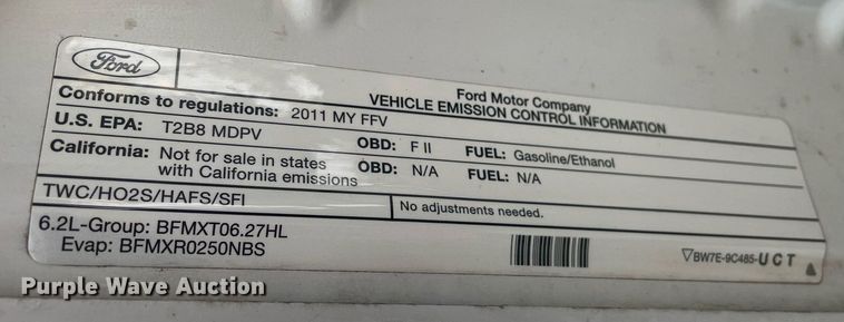 image for item MB9026 2011 Ford F350 Super Duty XL  Crew Cab pickup truck