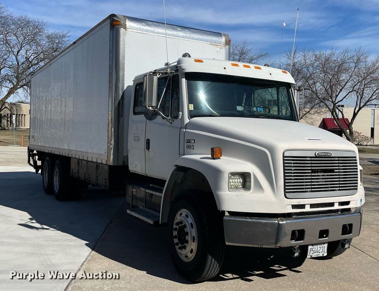 image for item MB9030 1997 Freightliner FL106  box truck