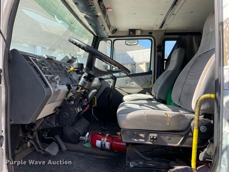 image for item MB9030 1997 Freightliner FL106  box truck