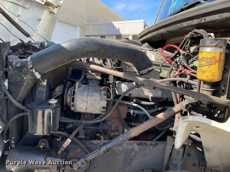 image for item MB9030 1997 Freightliner FL106  box truck