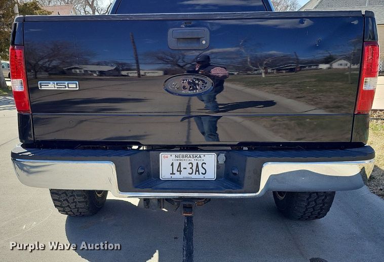 image for item MC9759 2005 Ford F150 XLT  SuperCrew pickup truck