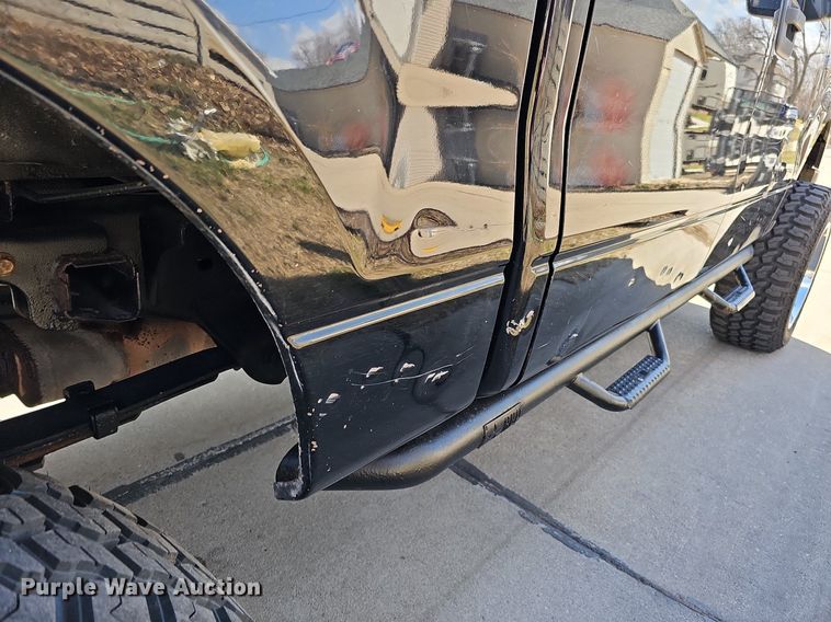 image for item MC9759 2005 Ford F150 XLT  SuperCrew pickup truck