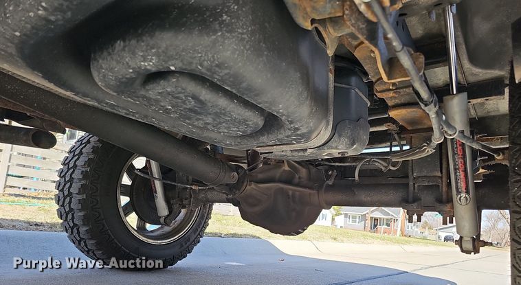 image for item MC9759 2005 Ford F150 XLT  SuperCrew pickup truck