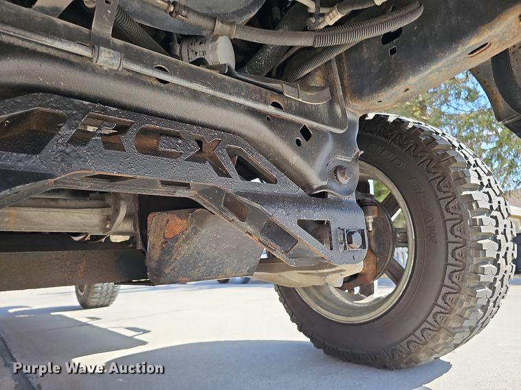 image for item MC9759 2005 Ford F150 XLT  SuperCrew pickup truck