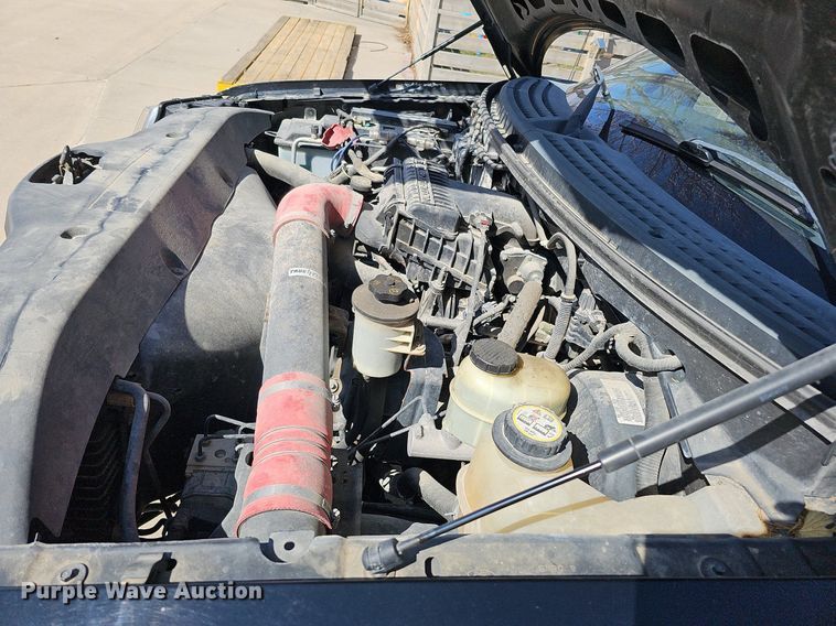 image for item MC9759 2005 Ford F150 XLT  SuperCrew pickup truck