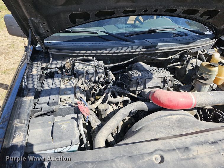 image for item MC9759 2005 Ford F150 XLT  SuperCrew pickup truck