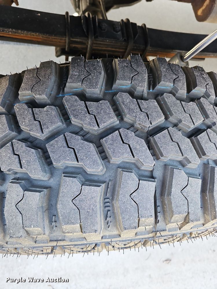 image for item MC9759 2005 Ford F150 XLT  SuperCrew pickup truck