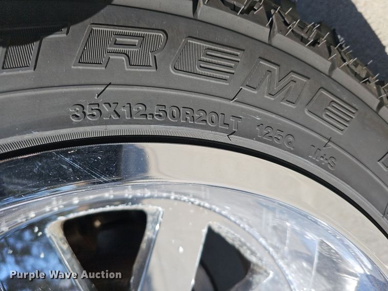 image for item MC9759 2005 Ford F150 XLT  SuperCrew pickup truck