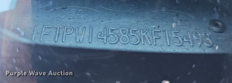 image for item MC9759 2005 Ford F150 XLT  SuperCrew pickup truck