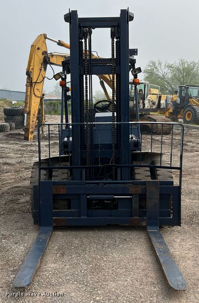 image for item MF9933 2012 Komatsu FD45T2  forklift