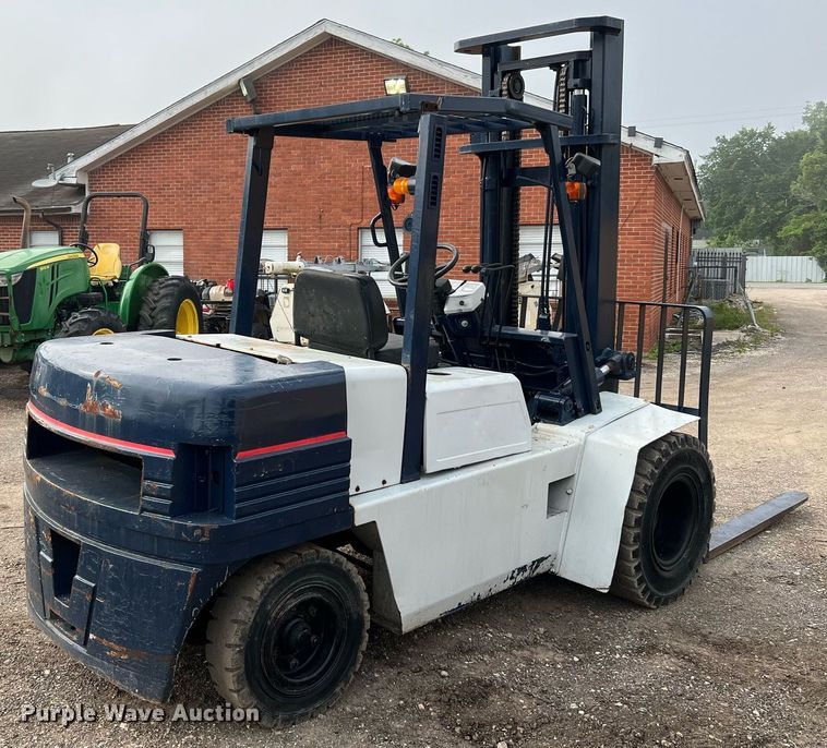 image for item MF9933 2012 Komatsu FD45T2  forklift