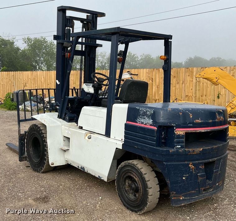 image for item MF9933 2012 Komatsu FD45T2  forklift