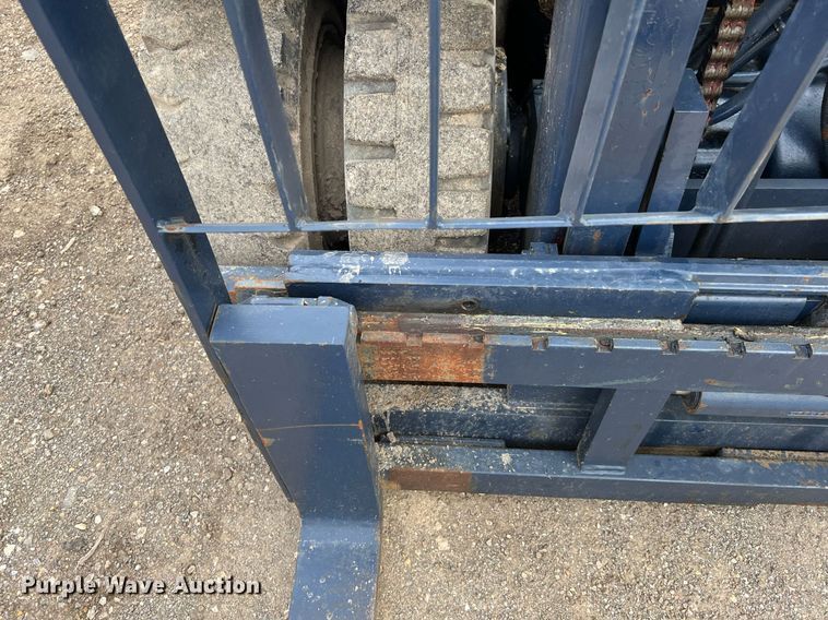 image for item MF9933 2012 Komatsu FD45T2  forklift