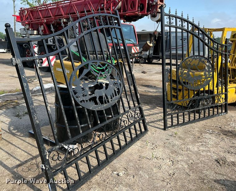 image for item MF9934 (2) gate panels