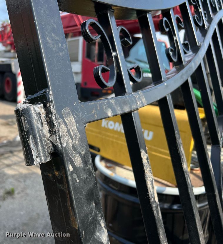 image for item MF9934 (2) gate panels