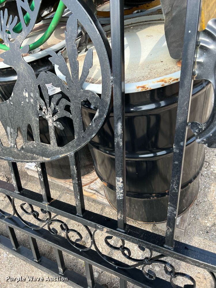 image for item MF9934 (2) gate panels