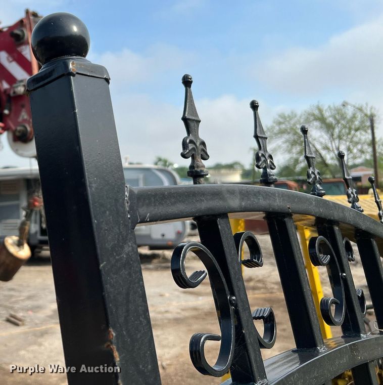 image for item MF9934 (2) gate panels