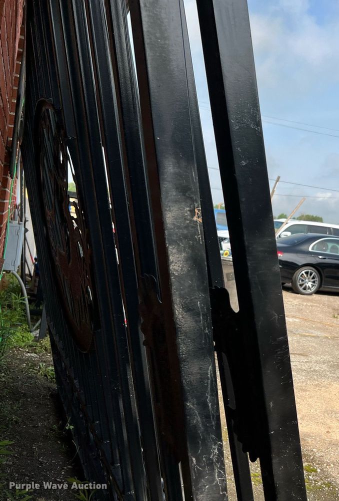 image for item MF9935 (2) gate panels