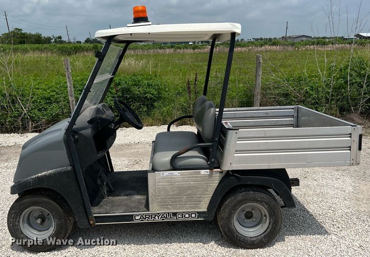 image for item MF9953 Club Car Carryall 300  golf cart