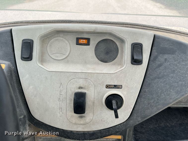 image for item MF9953 Club Car Carryall 300  golf cart