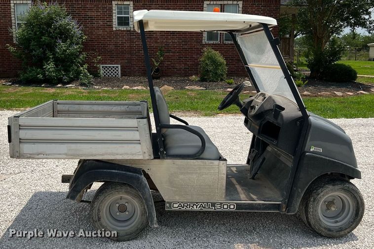 image for item MF9954 Club Car Carryall 300  golf cart