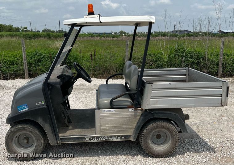 image for item MF9955 Club Car Carryall 300  golf cart