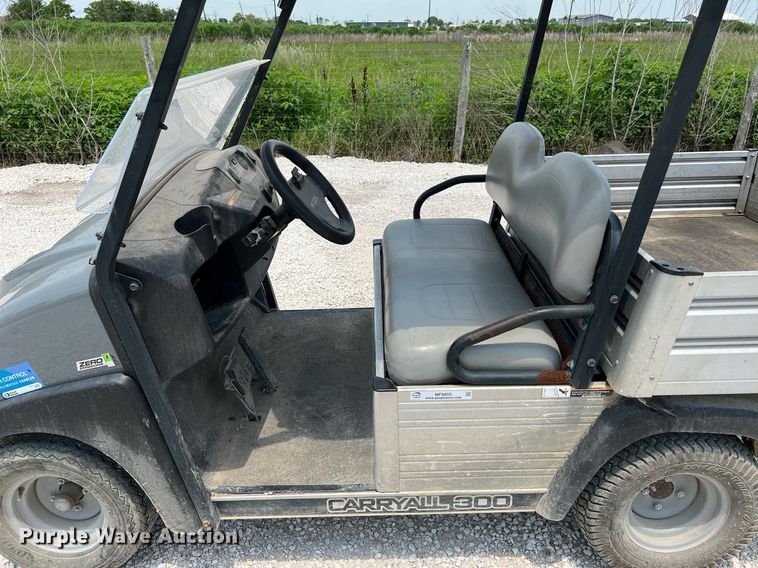 image for item MF9955 Club Car Carryall 300  golf cart