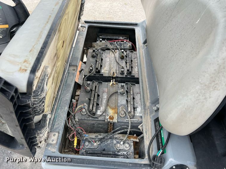 image for item MF9956 Club Car Carryall 100  golf cart