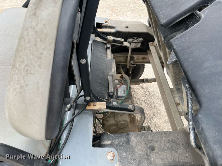 image for item MF9956 Club Car Carryall 100  golf cart