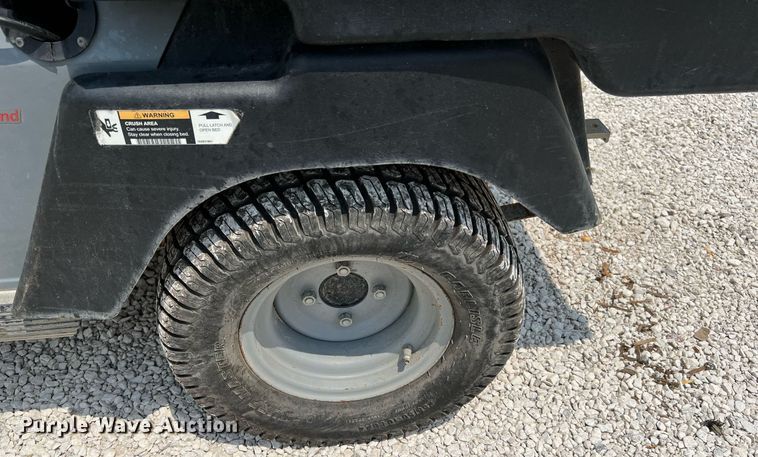 image for item MF9957 Club Car Carryall 100  golf cart