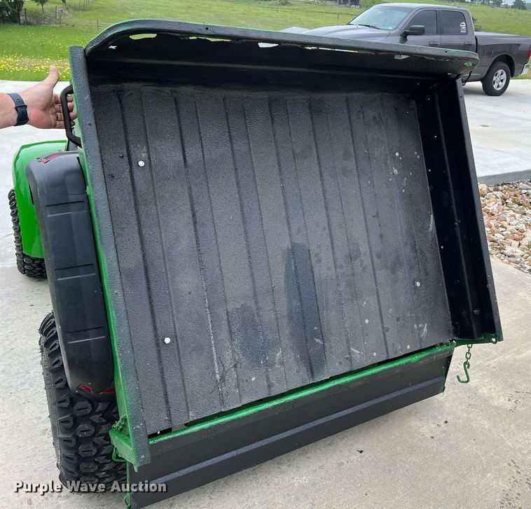 image for item MF9965 2002 John Deere Gator  utility vehicle