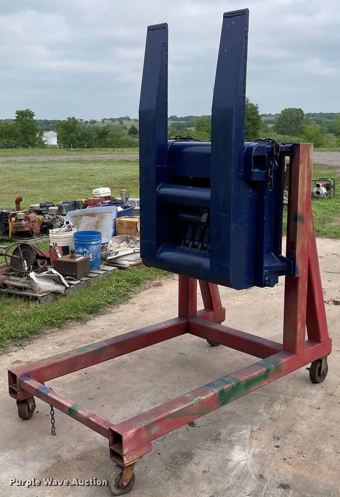 image for item MM9502 Material handler