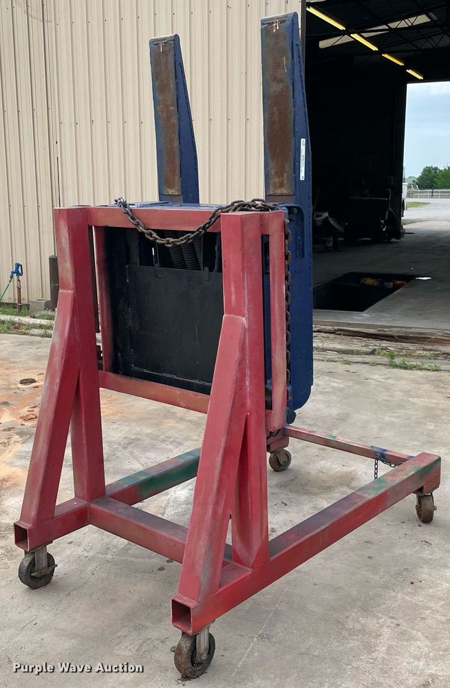 image for item MM9502 Material handler