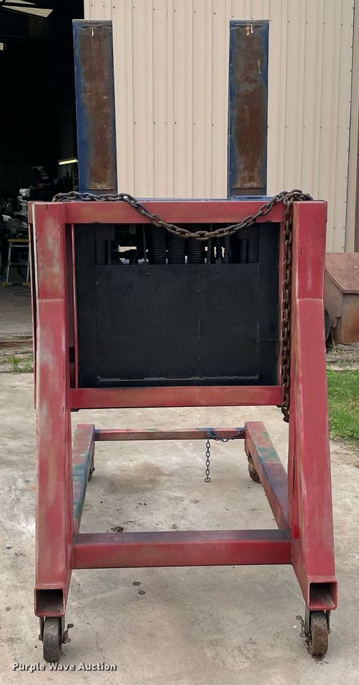 image for item MM9502 Material handler