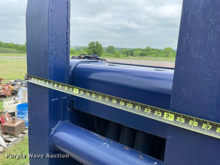 image for item MM9502 Material handler