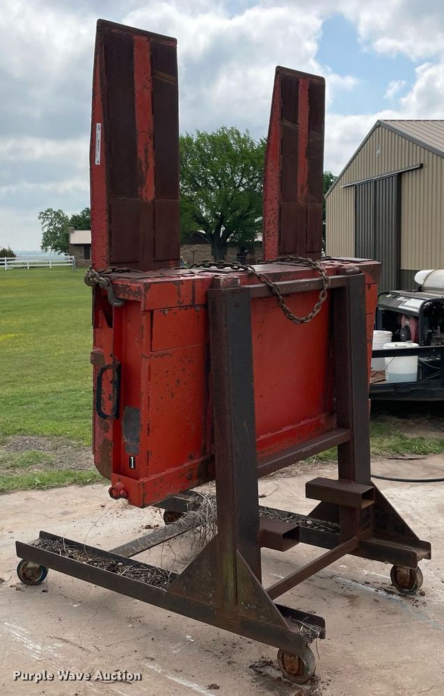 image for item MM9503 Material handler