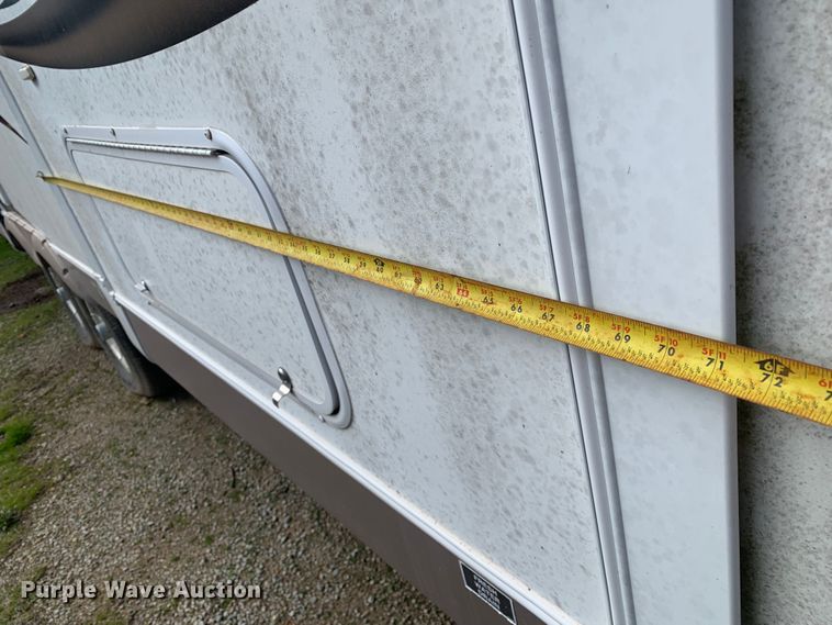 image for item MM9765 2011 Rockwood Signature Ultra Lite  camper