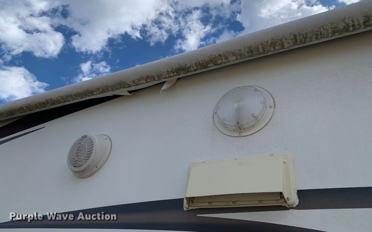 image for item MM9765 2011 Rockwood Signature Ultra Lite  camper