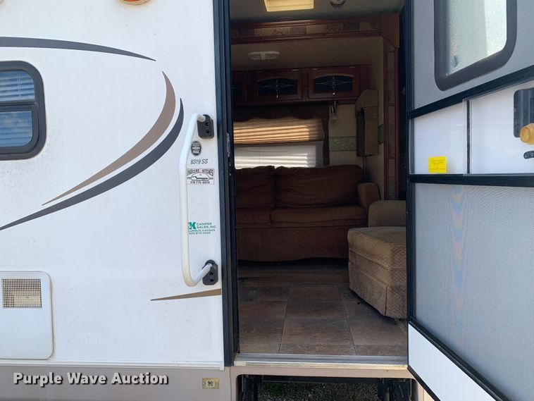 image for item MM9765 2011 Rockwood Signature Ultra Lite  camper