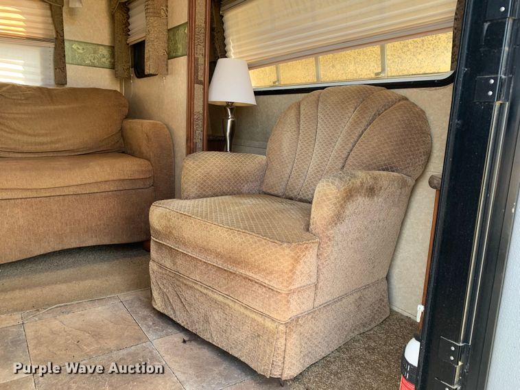 image for item MM9765 2011 Rockwood Signature Ultra Lite  camper