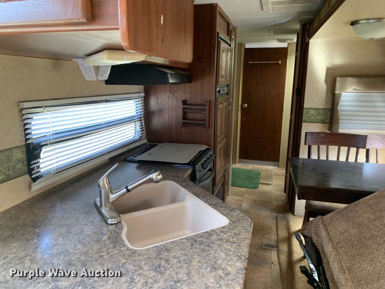 image for item MM9765 2011 Rockwood Signature Ultra Lite  camper