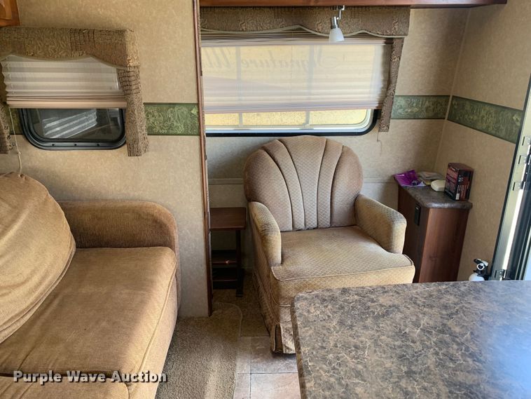 image for item MM9765 2011 Rockwood Signature Ultra Lite  camper